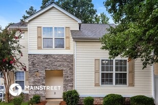 688 Windcroft Cir NW in Acworth, GA - Building Photo