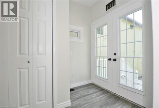 1206 Queens Bush Rd in Wellesley, ON - Building Photo - Building Photo