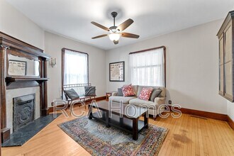 6116 Guilford Ave in Indianapolis, IN - Building Photo - Building Photo