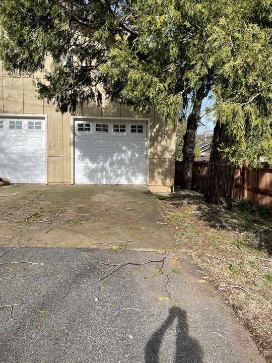 18424 Gardner Ave, Unit B in Tuolumne, CA - Building Photo