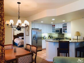 45245 Seeley Dr in La Quinta, CA - Building Photo - Building Photo