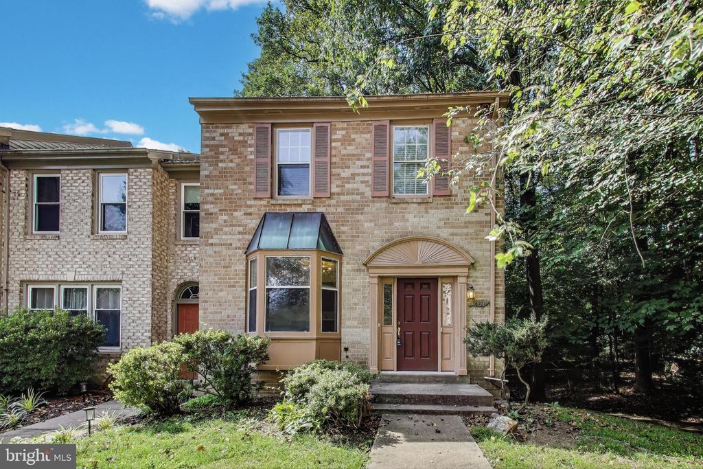 10726 Pine Haven Terrace in Rockville, MD - Building Photo