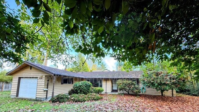 property at 3100 Armstrong Ln NE