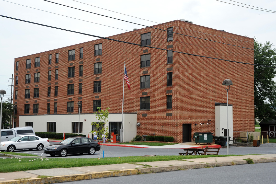 Essex House in Middletown, PA - Foto de edificio