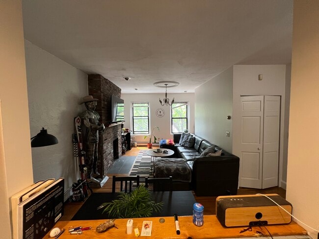11 Worcester St, Unit 2