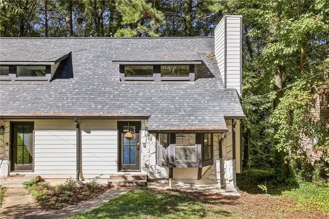 2158 Wells Dr SE in Smyrna, GA - Building Photo - Building Photo