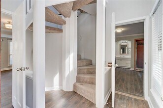 1036 Greenwood Ave NE in Atlanta, GA - Foto de edificio - Building Photo