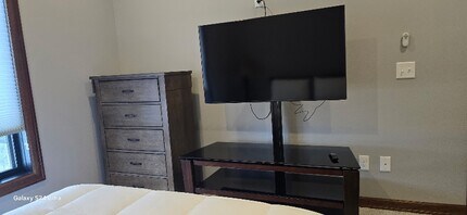 5506 W Vision Cir in Sioux Falls, SD - Foto de edificio - Building Photo