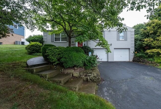 property at 8850 Breezewood Dr