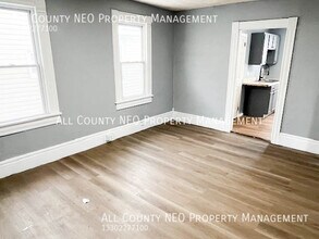 3400 E 52nd St in Cleveland, OH - Building Photo - Building Photo