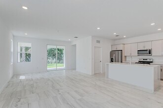 7188 Trotwood Ln in Jupiter, FL - Building Photo - Building Photo