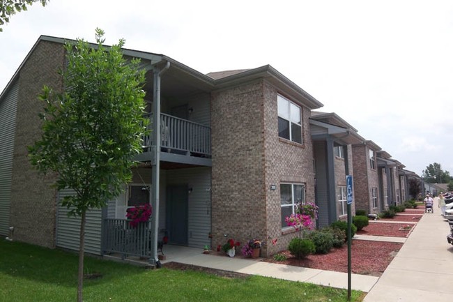 Canterbury House Apartments - Monticello in Monticello, IN - Building Photo - Building Photo