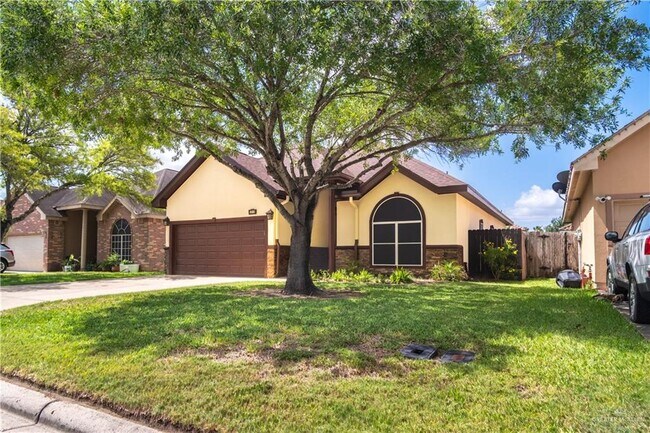 3316 Zoe Ave in Edinburg, TX - Building Photo - Building Photo