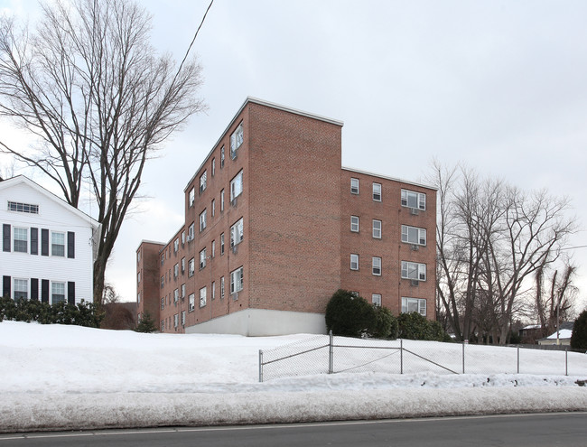 Parkview Apartments in Bristol, CT - Building Photo - Building Photo