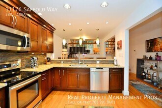 11176 Saffold Way in Reston, VA - Building Photo - Building Photo