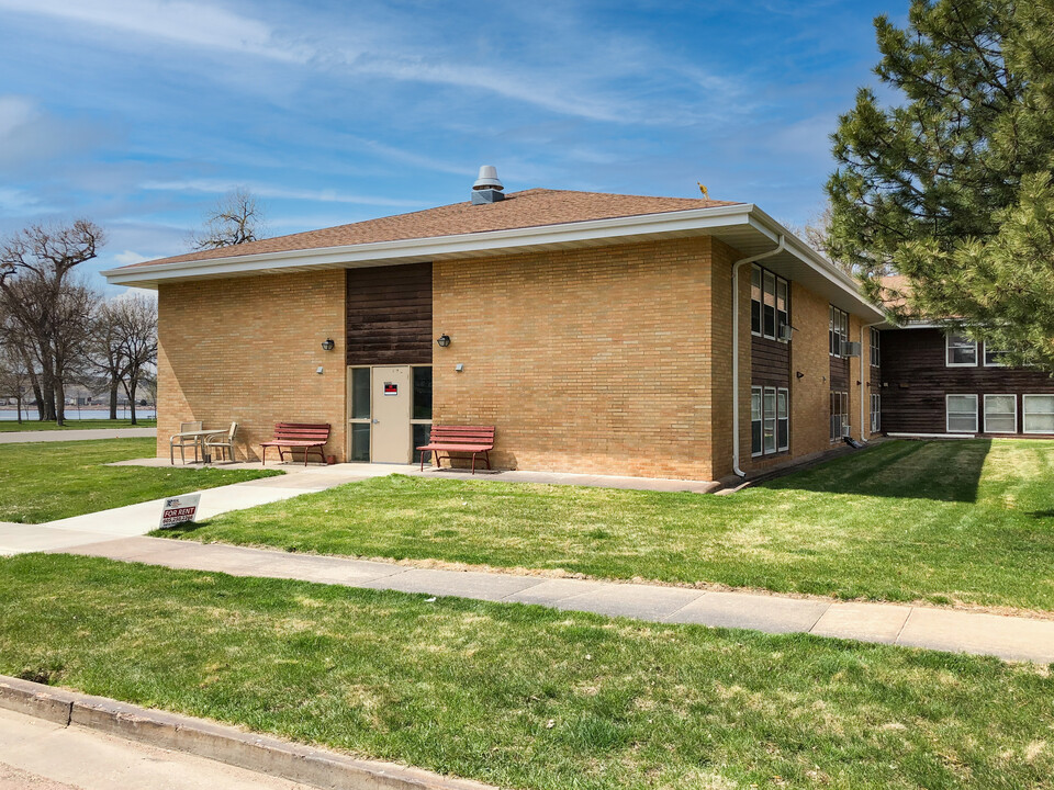 Riverview Apartments in Pierre, SD - Building Photo