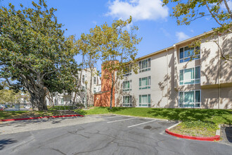 Oak Village Preservation in Oakland, CA - Building Photo - Building Photo