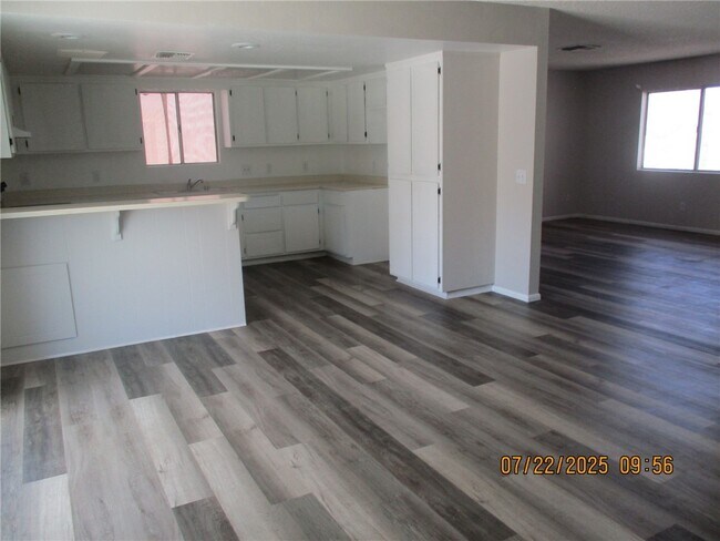 3536 Gloria Ave in Bullhead City, AZ - Building Photo - Building Photo
