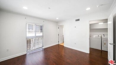 1529 S Beverly Dr in Los Angeles, CA - Building Photo - Building Photo