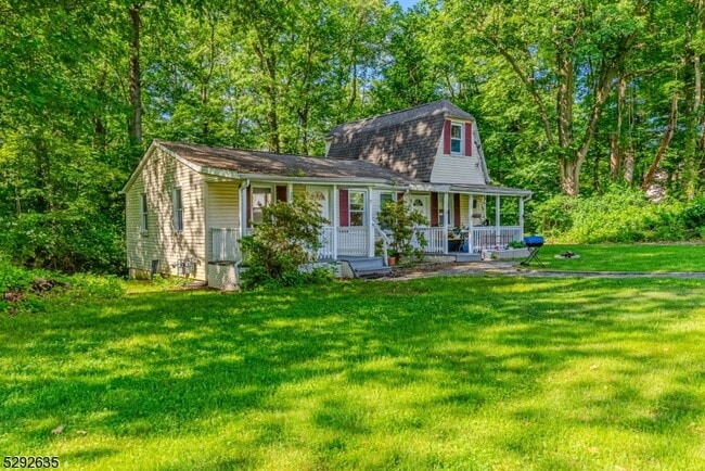 property at 11 Calais Rd