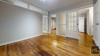 EAST 58th STREET in New York, NY - Building Photo