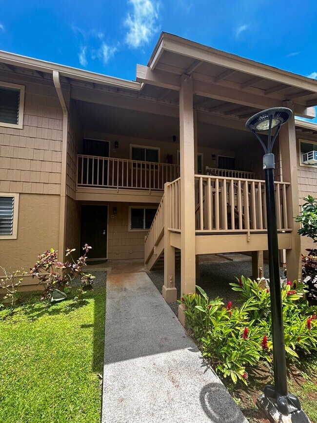98-1370 Koaheahe Pl-Unit -17/160 in Pearl City, HI - Foto de edificio - Building Photo