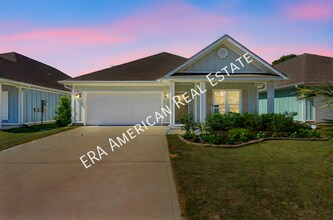 1889 Noleka Ct in Navarre, FL - Building Photo - Building Photo