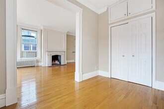 14 Hereford St in Boston, MA - Building Photo - Building Photo