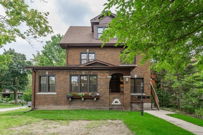 property at 53 Margaret Av