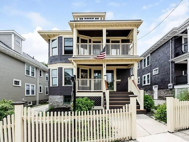 property at 34 S Munroe Terrace