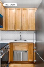421 E 81st St in New York, NY - Building Photo - Building Photo