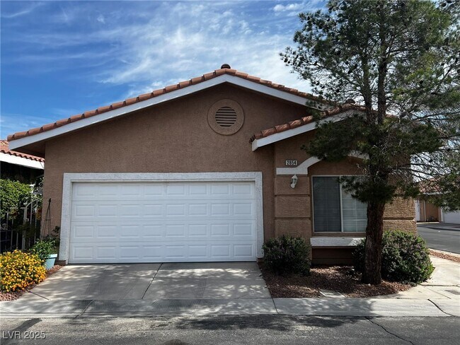 property at 2854 Red Rooster Ct