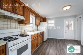 202 Leonard St NE in Grand Rapids, MI - Building Photo - Building Photo
