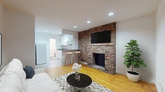 224 E 81st St, Unit 3B in New York, NY - Building Photo