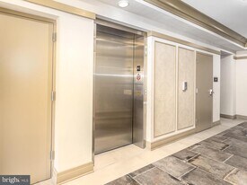 3989 Norton Pl in Fairfax, VA - Building Photo