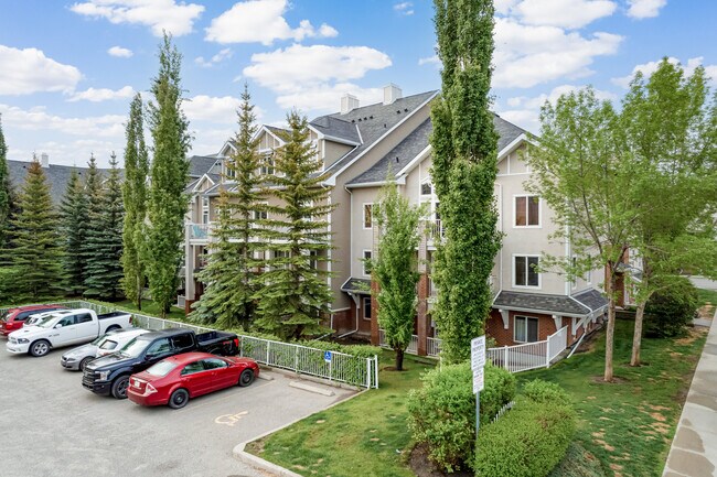 Gateway Marda Loop in Calgary, AB - Building Photo - Building Photo