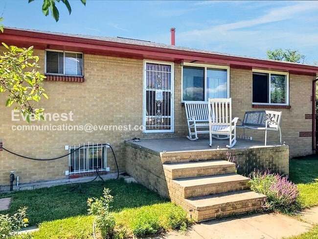 property at 3366 W 55th Pl