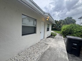 412 21st St in West Palm Beach, FL - Building Photo