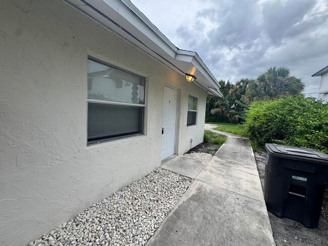 property at 412 21st St