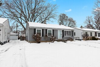 4521 Thorncroft Ave in Royal Oak, MI - Building Photo - Building Photo