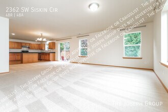 2362 SW Siskin Cir in Port Orchard, WA - Building Photo - Building Photo