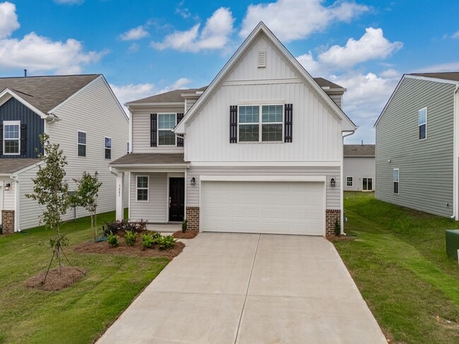 3085 Whispering Willows Ct in Inman, SC - Building Photo - Building Photo