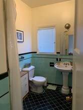 232 S Poinsettia Pl, Unit 230 1.25 in Los Angeles, CA - Foto de edificio - Building Photo