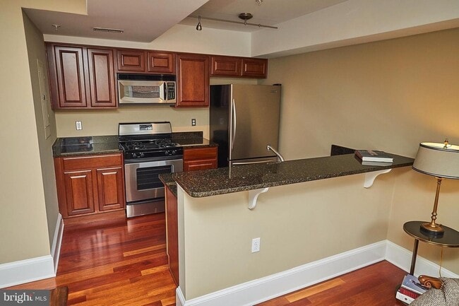 1465 Columbia Rd NW in Washington, DC - Building Photo - Building Photo