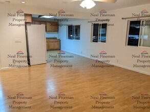 809 Paani St in Honolulu, HI - Building Photo - Building Photo