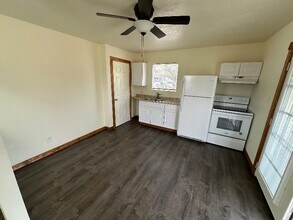 10004 Wrangler Wy in Midway, TX - Building Photo - Building Photo