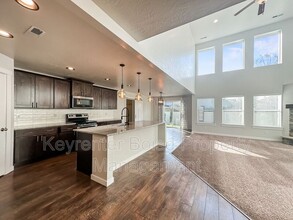 4661 N Alester Ave in Meridian, ID - Building Photo - Building Photo