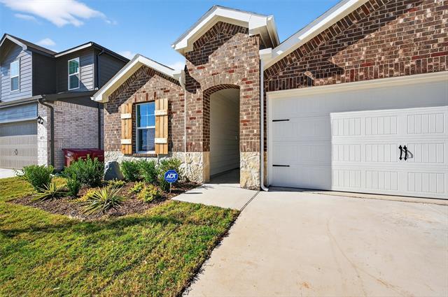 4208 Carnation Dr in Tom Bean, TX - Building Photo - Building Photo