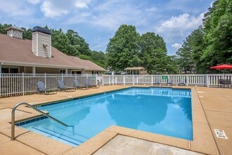 Townhomes at Pinehill in Griffin, GA - Foto de edificio - Building Photo