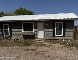 6318 25th St in Lubbock, TX - Building Photo